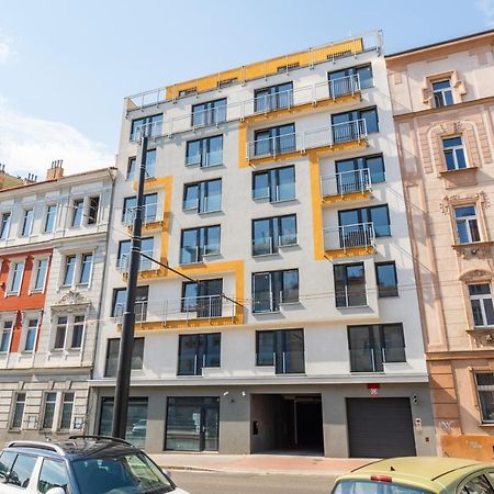 Brand New Two Room Apartment #64 In Elite Rezidence With Free Secure Parking Prag Eksteriør billede